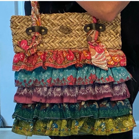 Cappelli Straworld Handbags - 🌺☮️CAPPELLI  NEW COLORFUL STRAW BOHO RUFFLE BAG PRISTINE CONDITION!